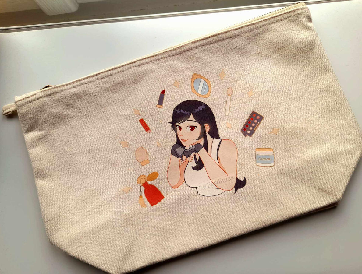 Final Fantasy VII Tifa - pouch mockup